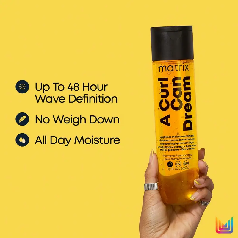 A Curl Can Dream Weightless Moisture Könnyed sampon hullámos hajra 300 ml