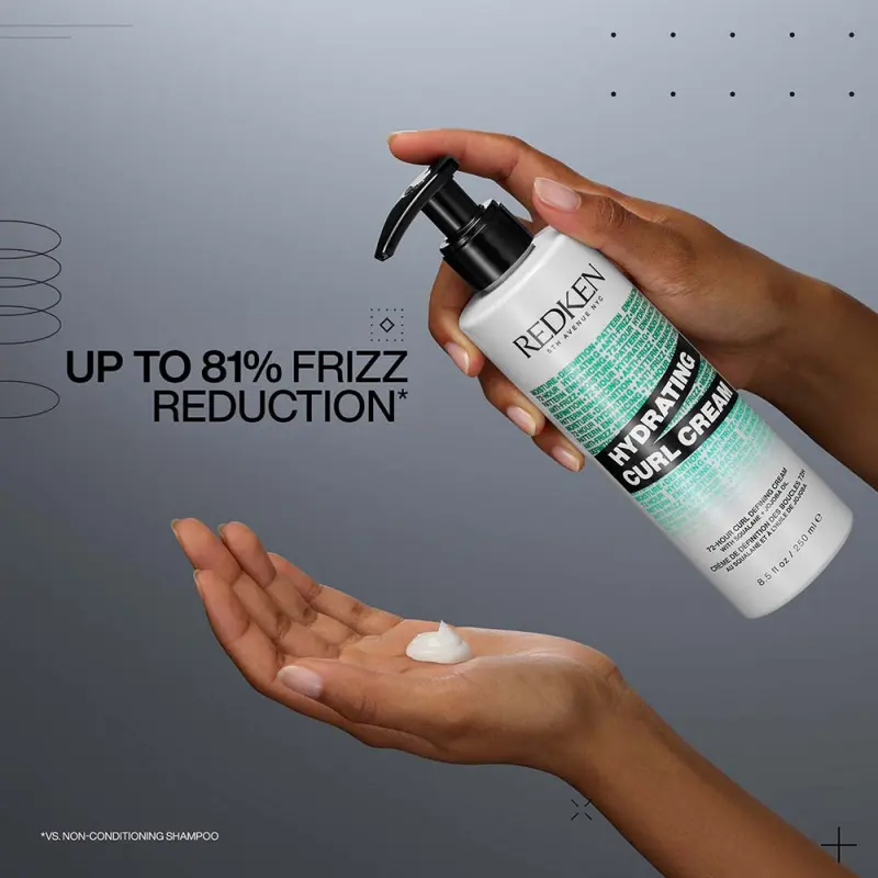 Curl Stylers Hydrating Curl Cream Hidratáló krém göndör hajra 250 ml